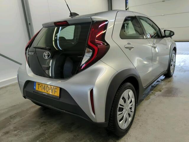 Toyota AYGO X 1.0 VVT-i MT Play, 1e Eig! Camera! Carplay! VERWACHT!