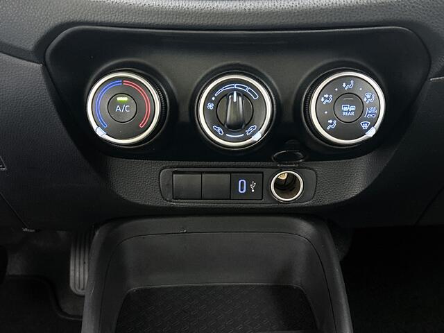 Toyota AYGO X 1.0 VVT-i MT Play | CarPlay/Android Auto | Camera | Metallic lak |