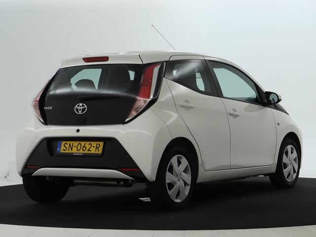 Toyota AYGO 1.0 VVT-i x-play