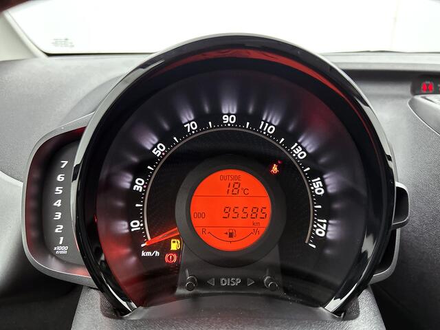 Toyota AYGO 1.0 VVT-i x-play | Airco | Camera |