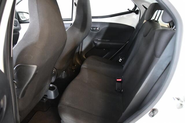 Toyota AYGO 1.0 VVT-i x-fun