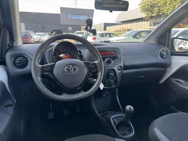 Toyota AYGO 1.0 VVT-i x-fun ? AC ? BT ? Rijklaar ?
