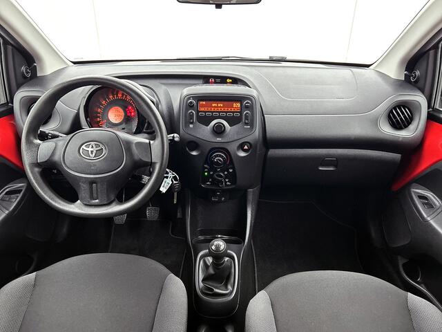 Toyota AYGO 1.0 VVT-i x-now | Cruise control | Stuurbekrachtiging | Airconditioning |