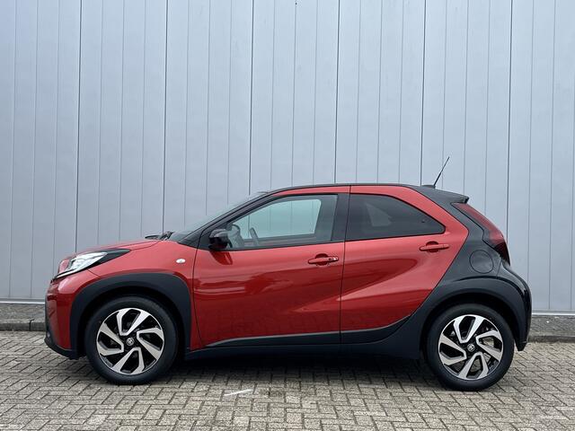 Toyota AYGO X 1.0 VVT-i MT Envy Premium PDC Clima Stoelverwarming Apple Carplay Android auto