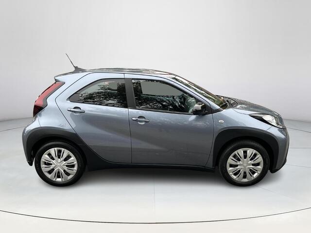 Toyota AYGO X 1.0 VVT-i S-CVT Play