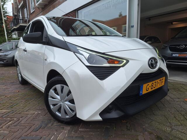 Toyota AYGO 1.0 VVT-i X-Fun 5Drs /Airco/Bluetooth/Led/Garantie