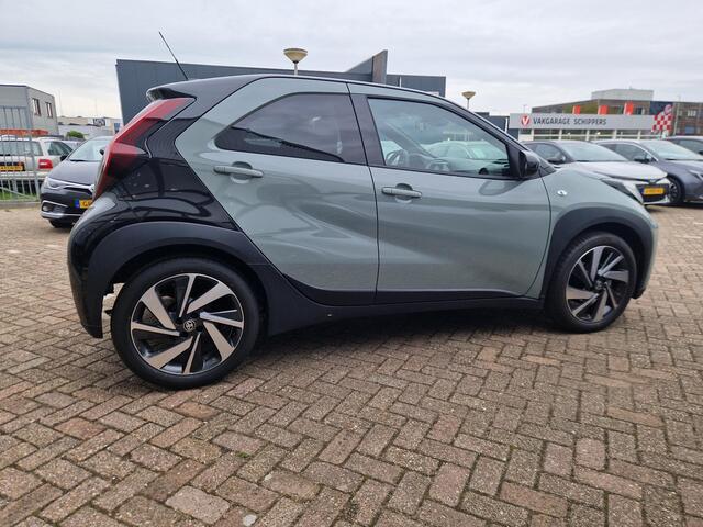 Toyota AYGO X 1.0 VVT-i MT Envy