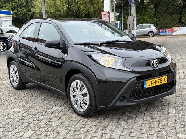 Toyota AYGO X 1.0 VVT-i MT Play 5 DEURS | CARPLAY | BOVAG !!