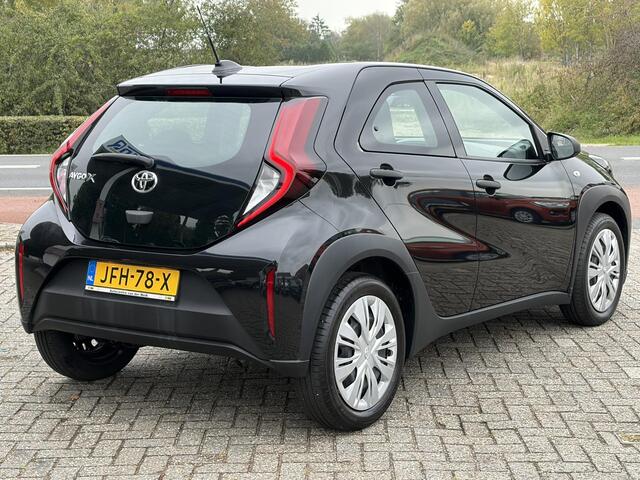 Toyota AYGO X 1.0 VVT-i MT Play 5 DEURS | CARPLAY | BOVAG !!