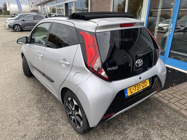 Toyota AYGO 1.0 VVT-i x-joy | Cabriodak | Carplay