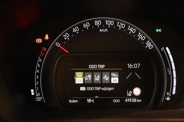 Toyota AYGO X 1.0 VVT-i MT Play | Airco | Camera | Adaptieve cruisecontrol | AppleCarplay AndroidAuto Navigatie |
