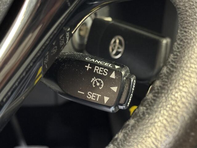 Toyota AYGO 1.0 VVT-i x-play | Bluetooth | Camera | Airco |