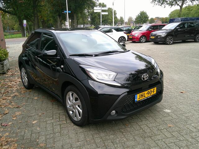 Toyota AYGO X 1.0 VVT-i MT Play