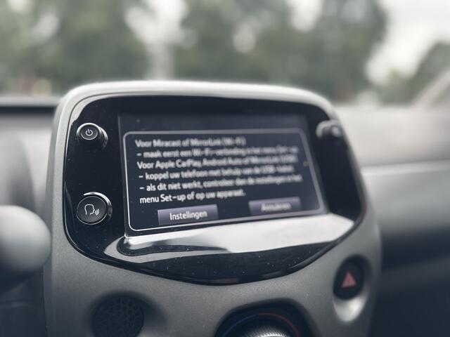 Toyota AYGO 1.0 VVT-i x-play Automaat Apple/Android, Camera, Airco , All-in Rijklaarprijs