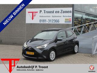 toyota-aygo-1.0-vvt-i-x-play-achter