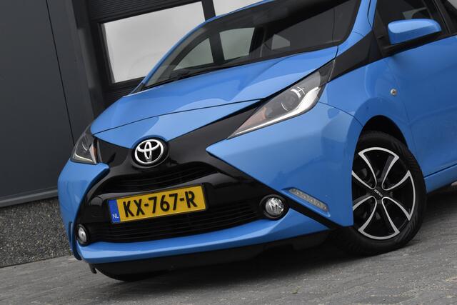 Toyota AYGO 1.0 VVT-i x-play Camera - Carplay - Cruise - Airco