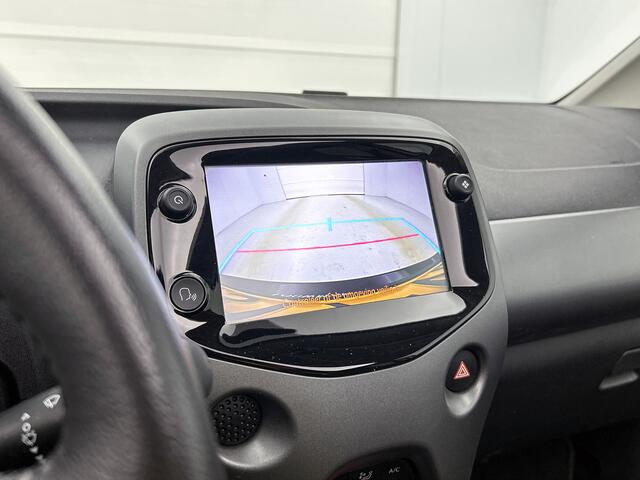 Toyota AYGO 1.0 VVT-i x-joy cabrio | Climate control | LM velgen