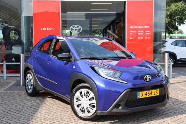 Toyota AYGO X 1.0 VVT-i MT Play, Camera