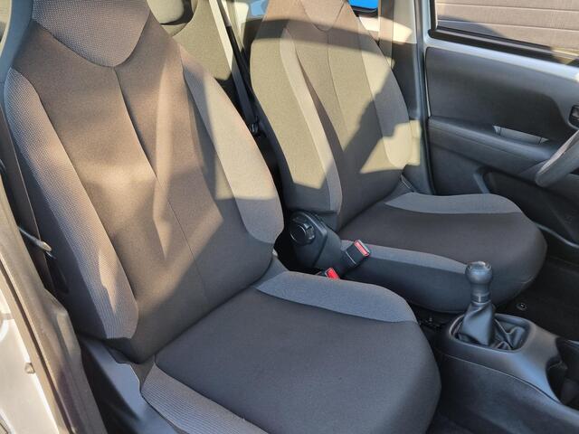 Toyota AYGO 1.0 VVT-i x-fun 5-DEURS / AIRCO / LED / BLUETOOTH