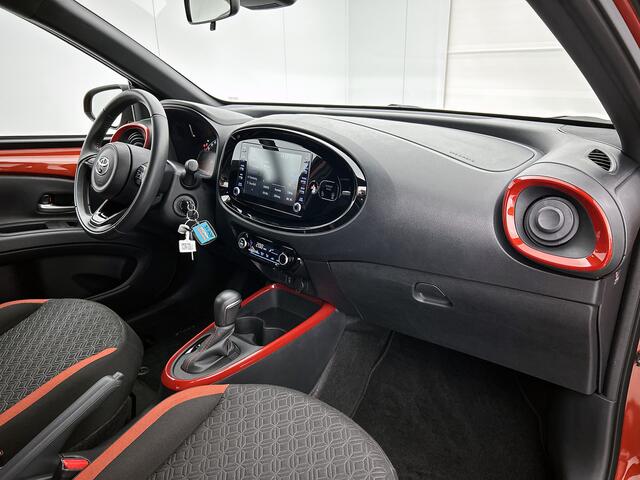 Toyota AYGO X 1.0 VVT-i S-CVT Pulse | NL-Auto | Volledig Onderhouden | Climate Control | Adaptieve Cruise Control | Apple Carplay/Android Auto | LM-Velgen |