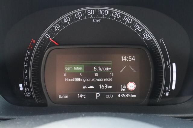 Toyota AYGO 1.0 VVT-i S-CVT Pulse Automaat AllSeasons/Stoelverwarming