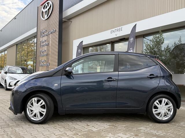 Toyota AYGO 1.0 VVT-i x-sport | Camera | Navi