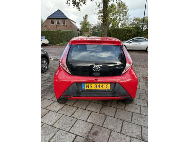Toyota AYGO 1.0 VVT-i x-fun