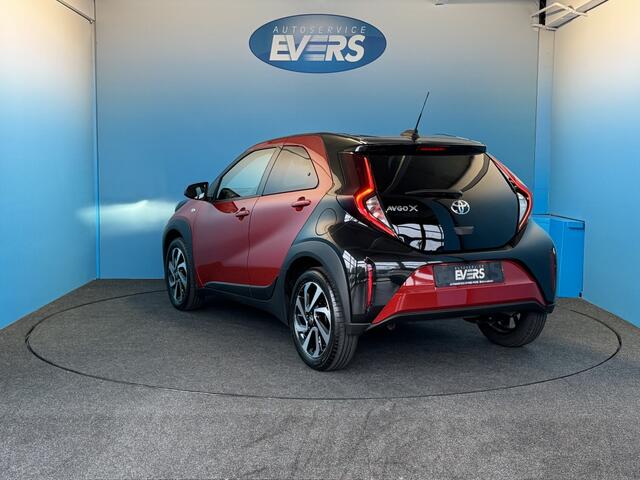 Toyota AYGO 1.0 VVT-i MT Premium