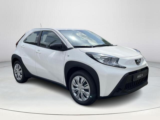 Toyota AYGO X 1.0 VVT-i MT Play | Pure white | Nieuw uit voorraad leverbaar |