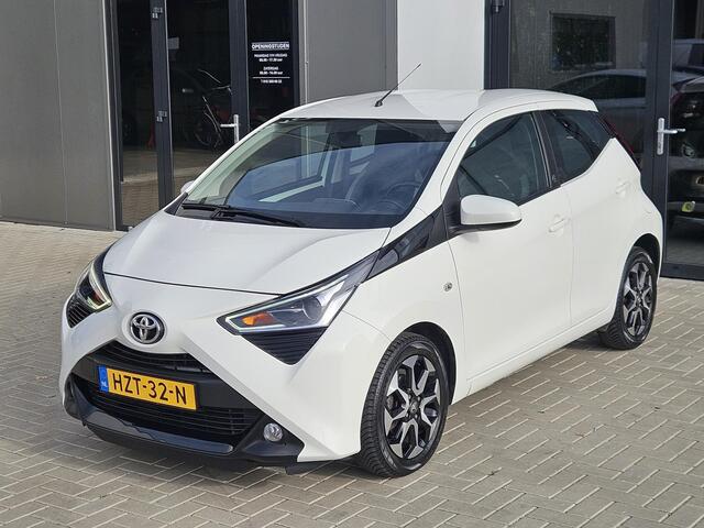 Toyota AYGO 1.0 VVT-i x-first Automaat Carplay Camera LM15