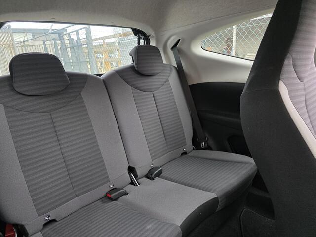 Toyota AYGO 1.0 VVT-i x-play, 1e Eig! Camera! Carplay! VERWACHT!