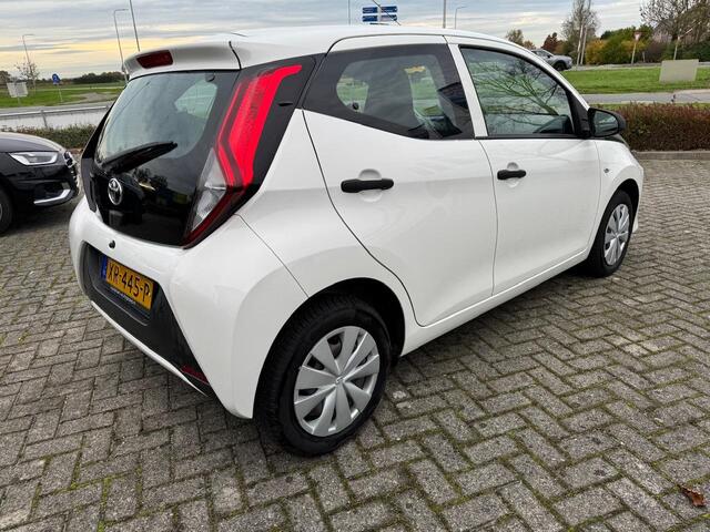 Toyota AYGO 1.0 VVT-i x-fun | Airco | 1e eigenaar