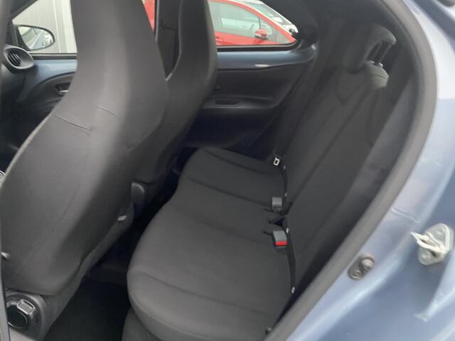 Toyota AYGO X 1.0 VVT-i MT Play NL Auto Dealer Onderhouden Carplay Clima Adapt Cruise