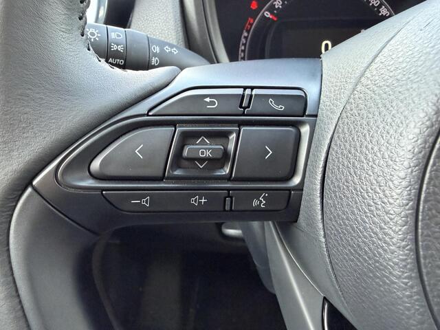 Toyota AYGO X 1.0 VVT-i S-CVT Premium | LED | Keyless | Carplay | Stoelverwarming | Camera |