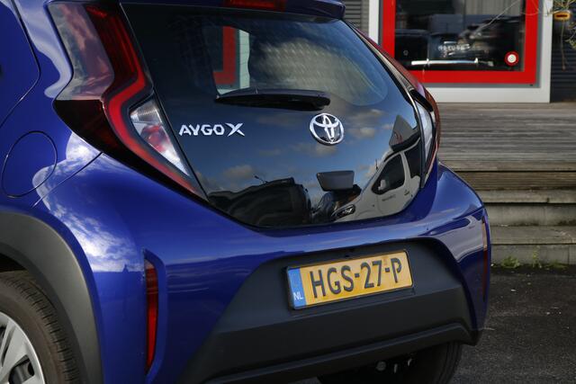 Toyota AYGO X 1.0 VVT-i MT Play | Apple Carplay | Achteruitrijcamera |