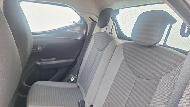 Toyota AYGO 1.0 VVT-i x-play rijklaar prijs