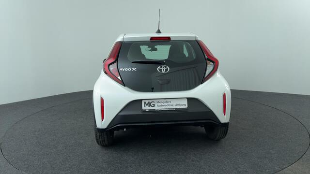 Toyota AYGO X 1.0 VVT-i MT Play | P.cam | Cruise Control | Apple-/Android Carplay