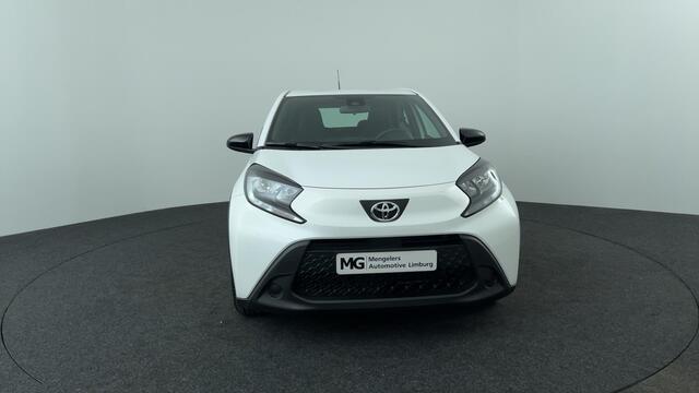 Toyota AYGO X 1.0 VVT-i MT Play | P.cam | Cruise Control | Apple-/Android Carplay