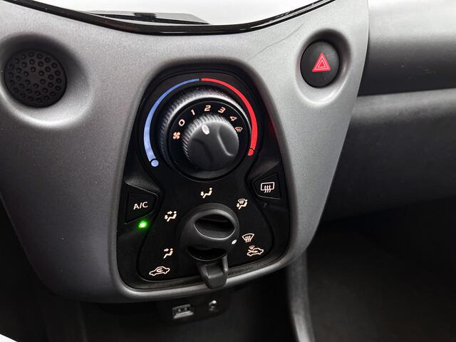 Toyota AYGO 1.0 VVT-i x-play