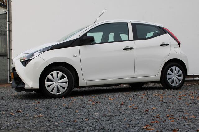 Toyota AYGO 1.0 VVT-i x-fun Dealer onderhouden