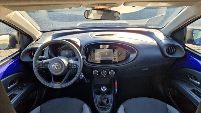 Toyota AYGO X 1.0 VVT-i MT Play