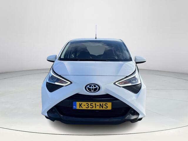 Toyota AYGO 1.0 VVT-i x-play | 5 deurs | Carplay | Airconditioning | Parkeercamera |
