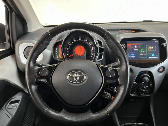 Toyota AYGO 1.0 VVT-i x-play Apple Carplay Camera Dealer onderhouden