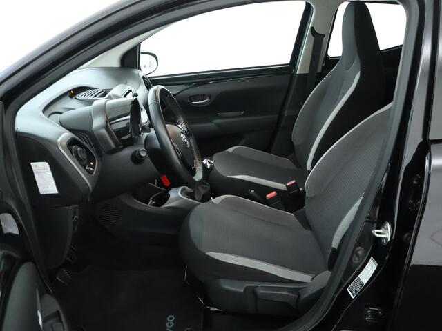 Toyota AYGO 1.0 VVT-i X-Play | Android Auto | Apple CarPlay |