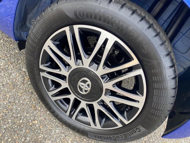 Toyota AYGO 1.0 VVT-i x-clusiv