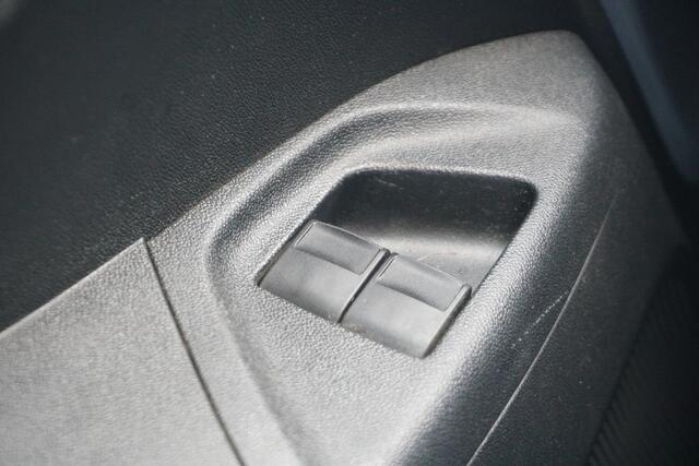 Toyota AYGO 1.0 VVT-i x-now | AIRCO | NL AUTO |