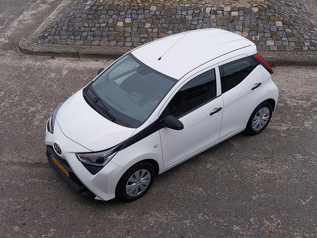 Toyota AYGO 1.0 VVT-i x 1e EIGENAAR LED NL AUTO