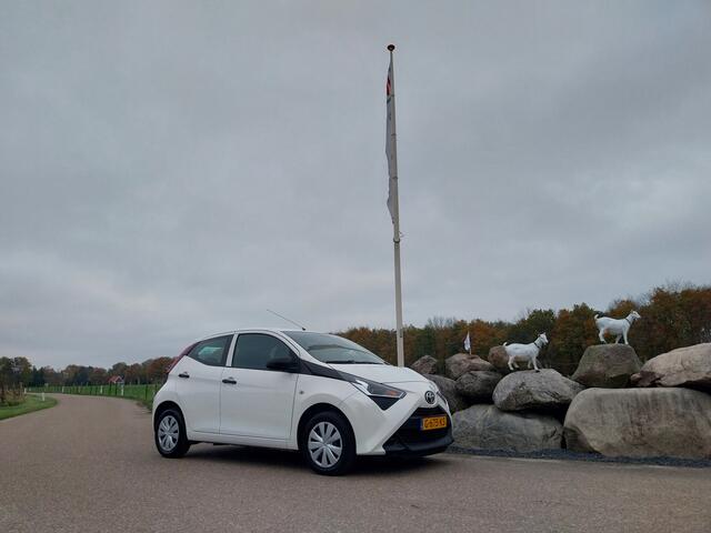 Toyota AYGO 1.0 VVT-i x 1e EIGENAAR LED NL AUTO
