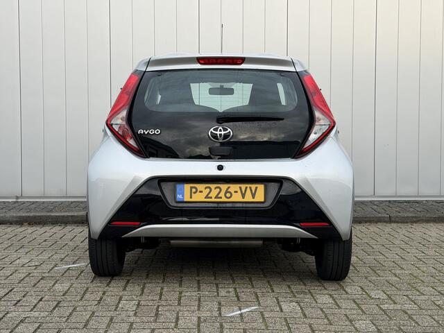 Toyota AYGO 1.0 VVT-i x-play Apple Carplay Camera