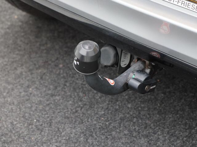 Toyota AYGO 1.0 VVT-i Automaat x-play | Bluetooth | Trekhaak | Camera | Carplay | 79.228 Km!!